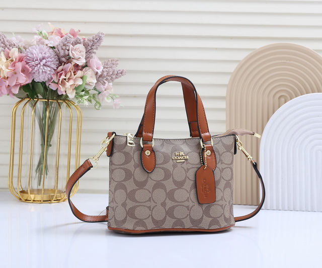 C0ACH Handbags 046